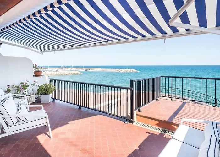 ¡Impactante Apartamento A Cero Linea De Mar!