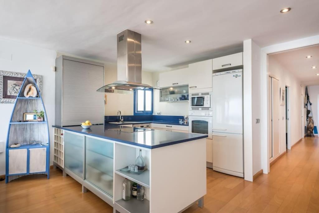 ¡impactante Apartamento A Cero Linea De Mar! Apartamento